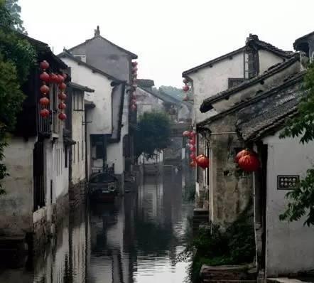 董寿平的嫡系传人——董敏文的工艺美术之路